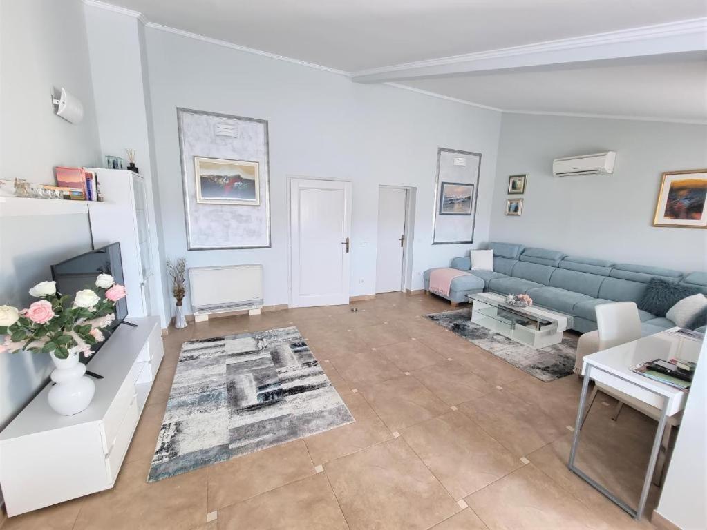 Apartments Ragusa Rovinj Exterior photo